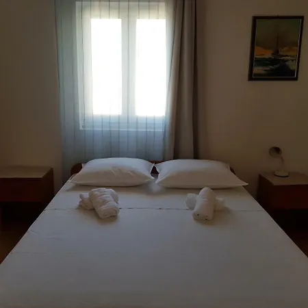 Apartment Snjezana