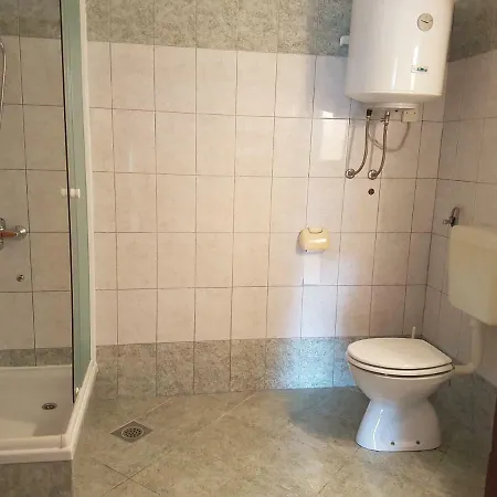 Apartment Snjezana Pag Town